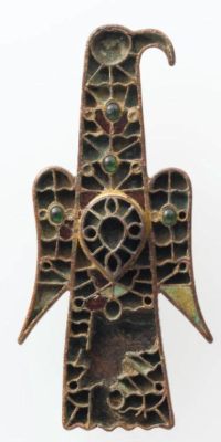 The Fibulae with Intricate Animal and Geometric Motifs! A Journey into Early Germanic Craftsmanship