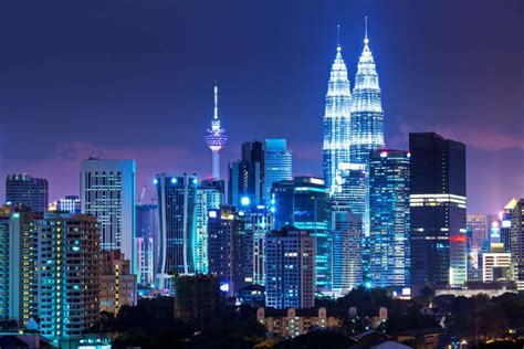 Kuala Lumpur at Night A Stunning Tapestry of Urban Luminescence and Nostalgic Hues!